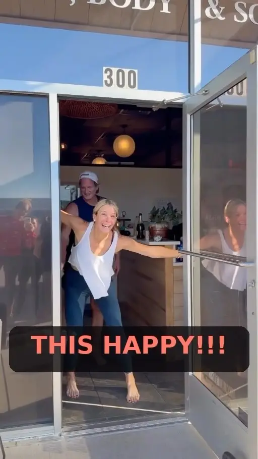 Instagram reel cover: a woman behind the studio counter, with “This happy!” on the photo.