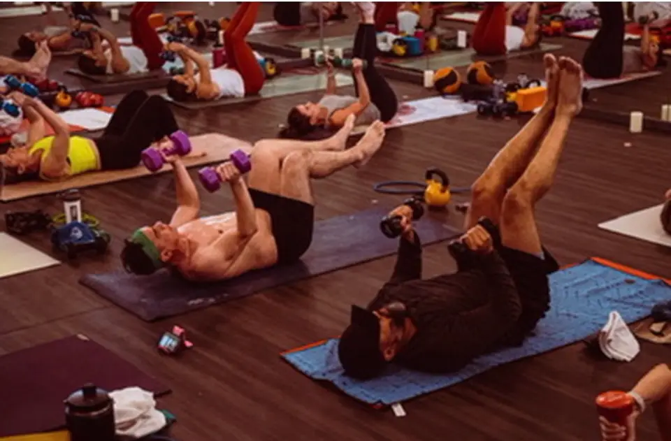 IGNYTESCULPT class in the Ignyte studio.